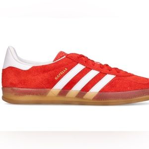 Adidas Indoor Gazelle’s with gum sole
